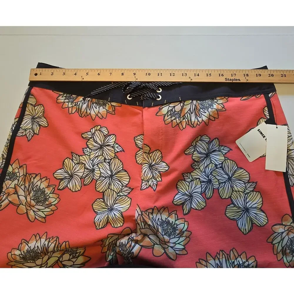 Reef Tanner Board Shorts Fixed Waist Mens Size 38 Paprika Floral Stretch NWT